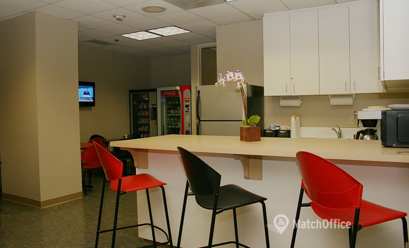 50 m² Business center building available to rent in Westwood, 10866 Wilshire Blvd (90024) - 1 | MatchOffice