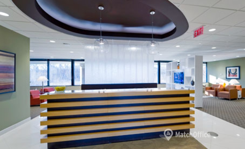 550 m² Shared workspace  in Lake Forest, IL, 100 S. Saunders Road (60045) - 2 | MatchOffice