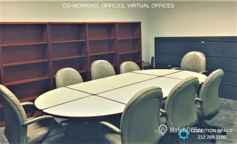 1300 m² Commercial office up for rent in Chicago, IL, East Upper Wacker Drive 1 (60601) can meet all your requirements  - 1 | MatchOffice