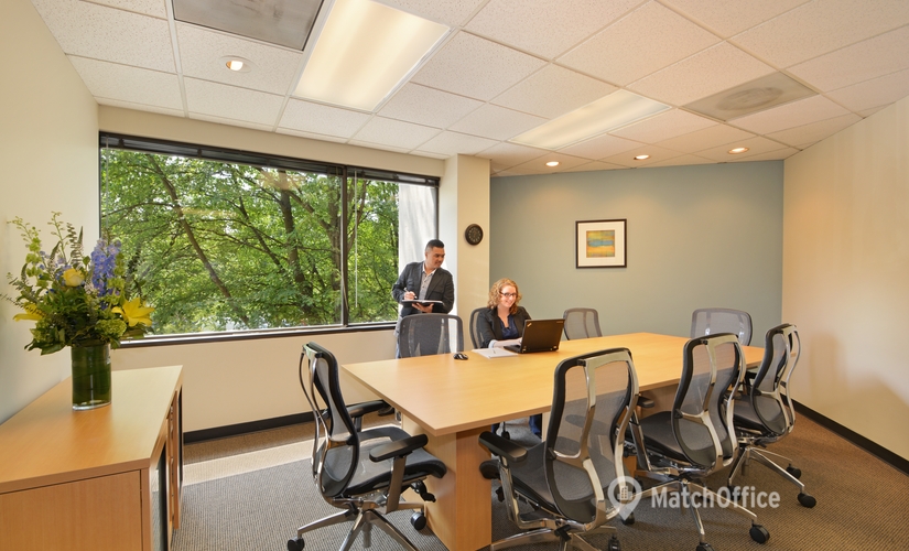 250 m² Shared workspace  in Bellevue, WA, 11820 Northup Way (98005) - 2 | MatchOffice