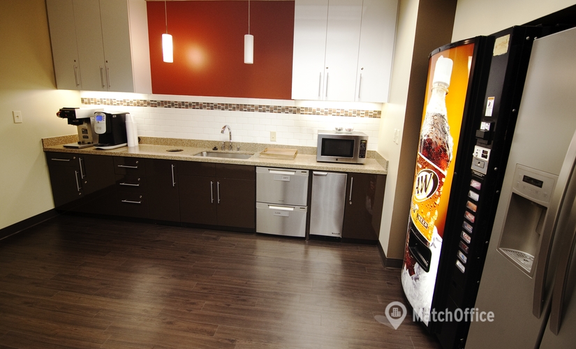 250 m² Co-working  in Irving, 	TX, 1431 Greenway Drive (75038) - 3 | MatchOffice.com