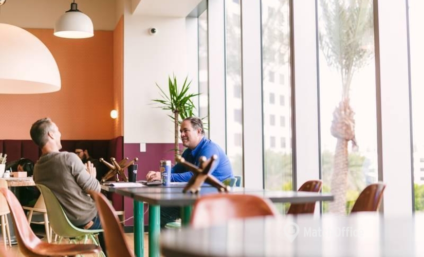 50 m² Coworking space  in Irvine, CA, 200 Spectrum Center Drive (92618) - 4 | MatchOffice.com