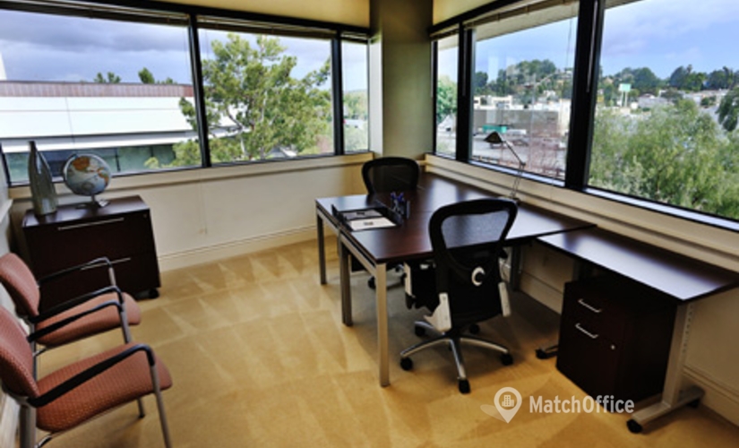 250 m² Co-working  in Woodland Hills, CA, 21900 Burbank Blvd (91367) - 3 | MatchOffice