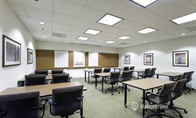 2691 m² Shared workspace  in Kansas City, KS, 2300 Main Street (64108) - 4 | MatchOffice