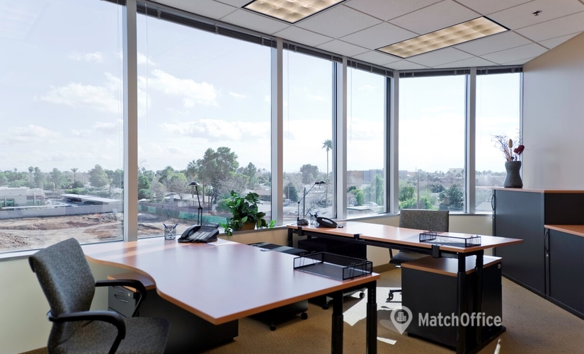 250 m² Coworking  in Phoenix, AZ, 2575 East Camelback (85016) - 2 | MatchOffice.com