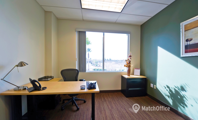 250 m² Coworking in Henderson, NV, 2850 Horizon Ridge Parkway (89052) - 2 | MatchOffice