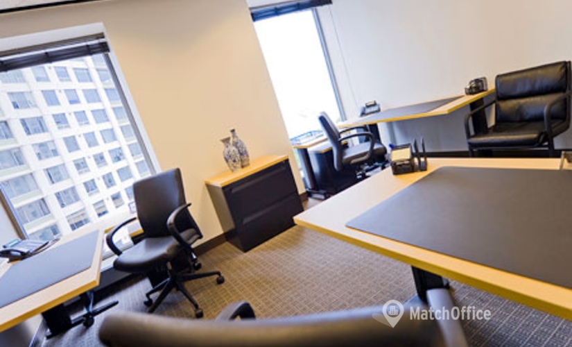 250 m² Shared office  in Chicago, IL, 980 North Michigan Avenue (60611) - 1 | MatchOffice.com