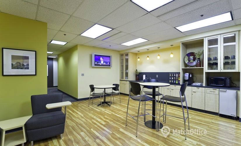 250 m² Coworking in Overland Park, KS, 9393 West 110th Street (66210) - 1 | MatchOffice.com