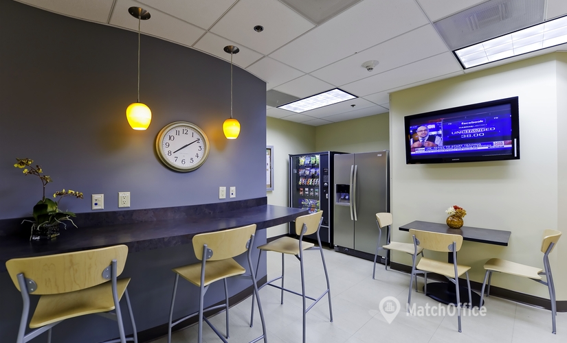 250 m² Shared workspace in Campbell, CA, 900 East Hamilton Avenue (95008) - 1 | MatchOffice