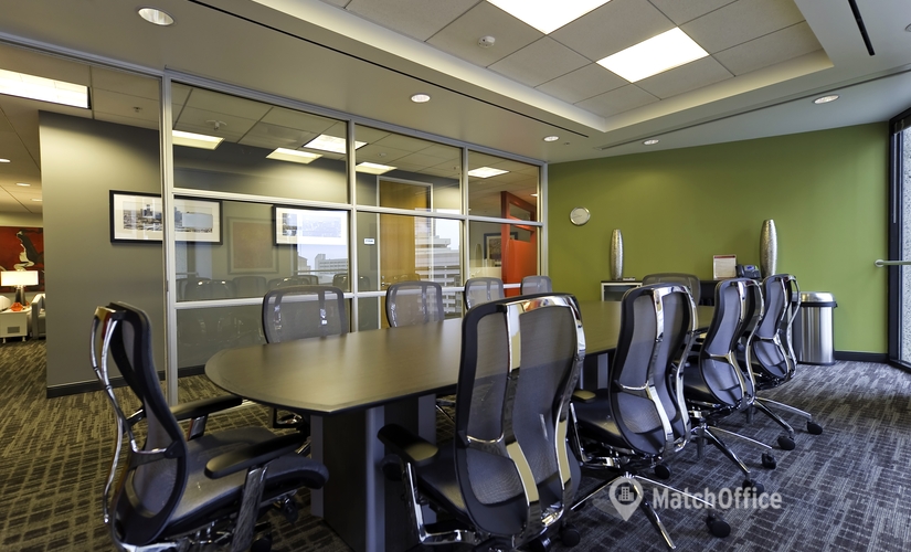 250 m² Co-working  in Chicago, IL, 8770 West Bryn Mawr Avenue (60631) - 4 | MatchOffice.com