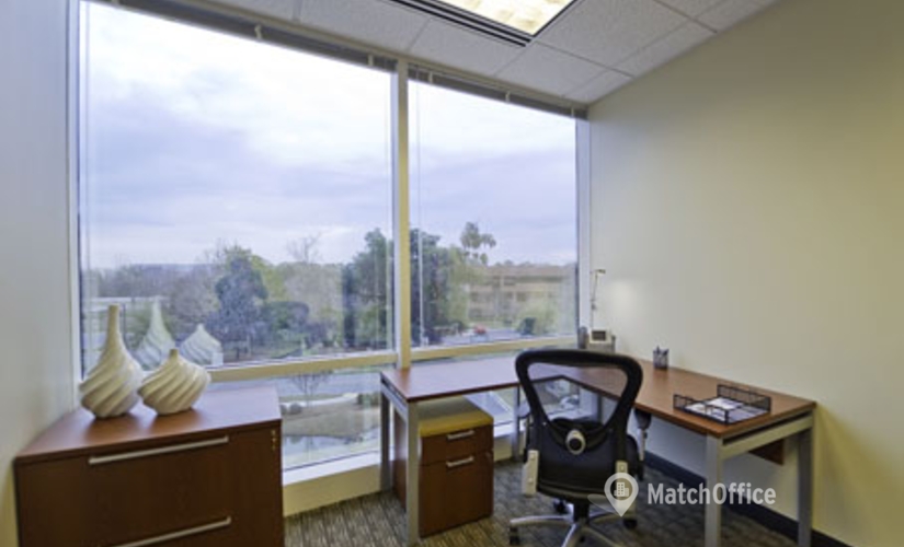 250 m² Coworking space  in Charleston, 	SC, 4000 Faber Place Dr (29405) - 0 | MatchOffice.com