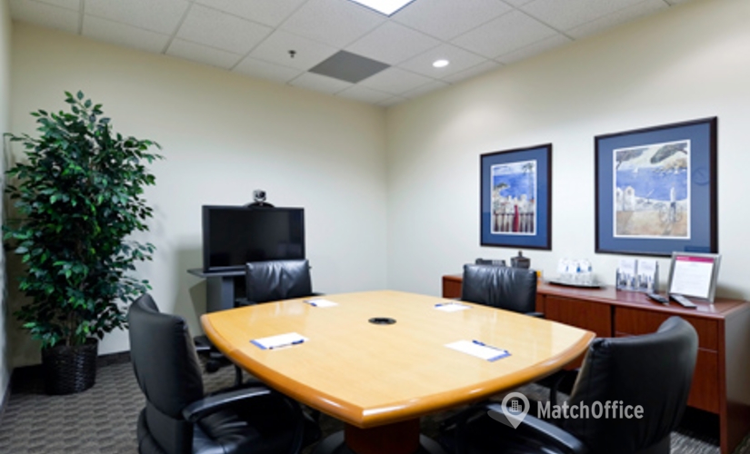 250 m² Shared workspace in Greensboro, NC, 7800 Airport Center Dr. (27409) - 2 | MatchOffice.com
