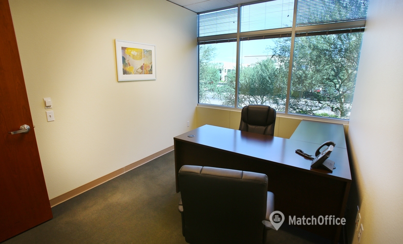 250 m² Coworking  in Scottsdale, AZ, 7047 E. Greenway Parkway (85254) - 2 | MatchOffice