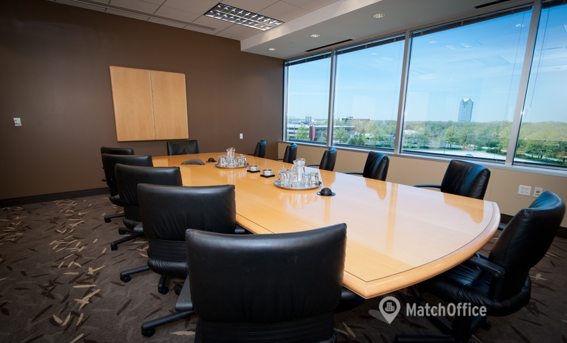 250 m² Shared office in Oak Brook, IL, 700 Commerce Drive (60523) - 2 | MatchOffice.com