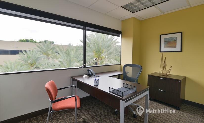 250 m² Shared office  in Scottsdale, AZ, 6991 East Camelback Rd. (85251) - 3 | MatchOffice