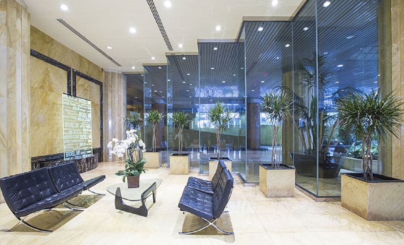 600 m² Shared workspace  in Miami, FL, 1001 Brickell Bay Drive  (33131) - 2 | MatchOffice