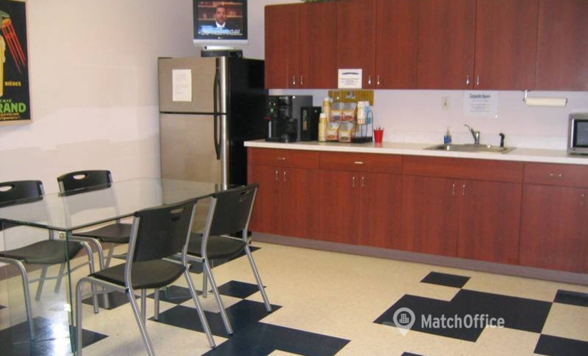 930 m² Coworking space in St. Louis, MO, 1033 Corporate Square Drive (63132-2928) - 0 | MatchOffice