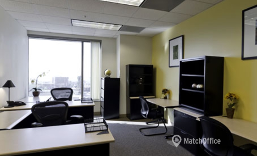 250 m² Shared office  in Glendale, CA, 450 North Brand Boulevard (91203) - 3 | MatchOffice