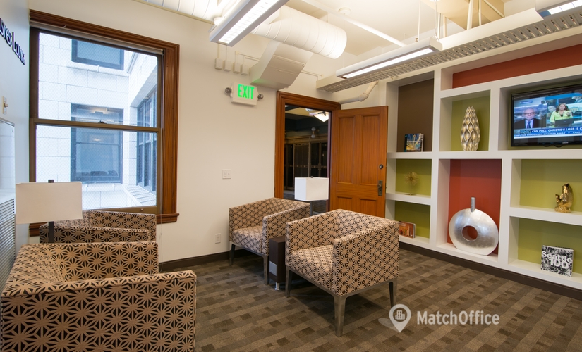 10 m² Coworking space in Seattle, WA, 506 Second Avenue (98104) - 1 | MatchOffice