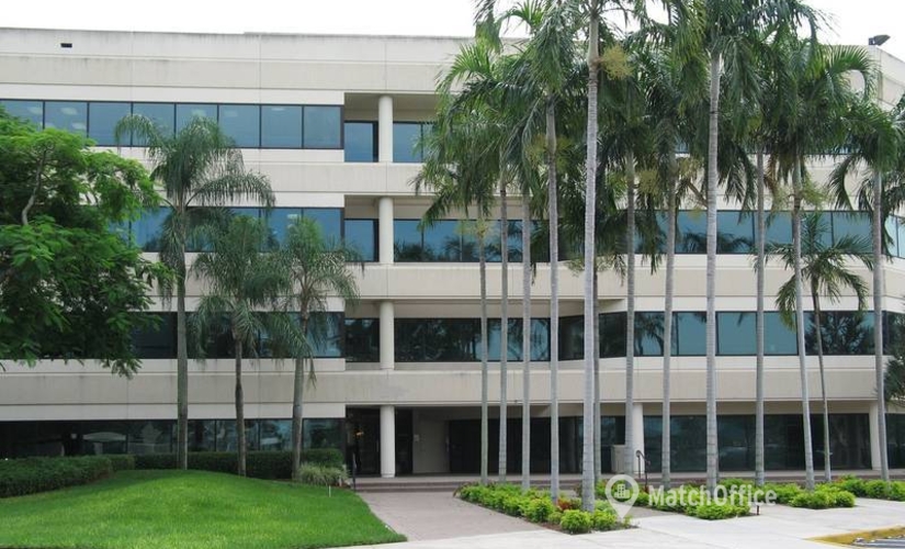 500 m² Shared office  in Hollywood, FL, 3440 Hollywood Blvd. (33021) - 1 | MatchOffice.com