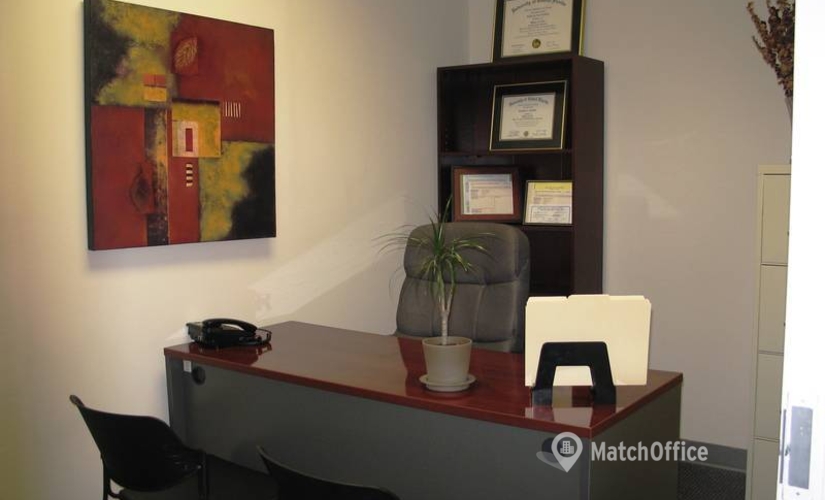 500 m² Shared workspace  in Hollywood, FL, 3440 Hollywood Blvd. (33021) - 0 | MatchOffice.com