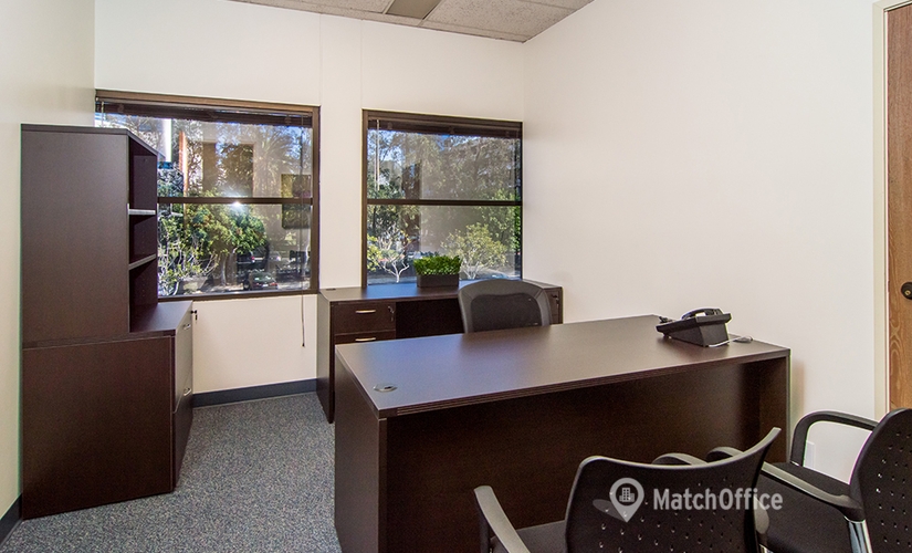 50 m² Coworking space  in Irvine, CA, 2102 Business Center Drive (92612) - 1 | MatchOffice