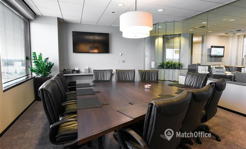150 m² Coworking  in Schaumburg, IL, 1901 North Roselle Road (60195) - 1 | MatchOffice.com