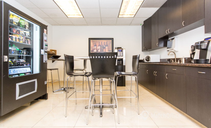 500 m² Business space in Fort Lauderdale, FL, 1 East Broward Boulevard (33301) - 5 | MatchOffice.com