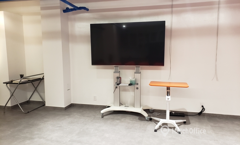 55 m² Shared workspace  in Hollywood, FL, 2450 Hollywood Boulevard  (33020) - 3 | MatchOffice
