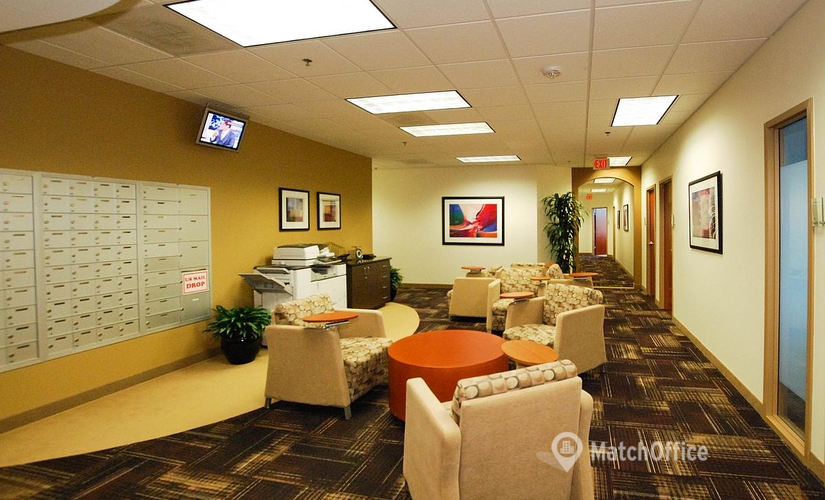 220 m² Business center in Charlotte, NC, 15720 Brixham Hill Ave. Suite 300 (28277) - 1 | MatchOffice