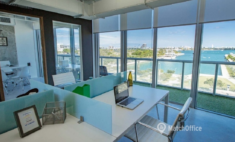 10 m² Co-working  in Miami, FL, 888 Biscayne Boulevard (33132) - 0 | MatchOffice