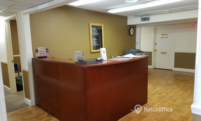 15 m² Meeting room in Orlando, FL, 3001 Aloma Ave. (32792) - 4 | MatchOffice.com