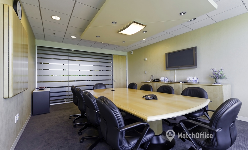 26 m² Meeting room in Pleasanton, CA, 6200 Stoneridge Mall Road (94588) - 0 | MatchOffice.com