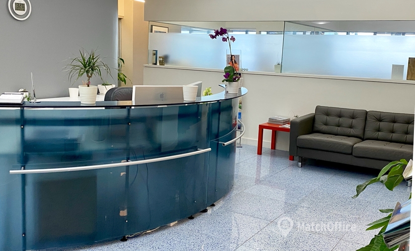 538 m² Commercial office up for rent in Miami Beach, FL, 1680 Michigan Avenue, 33139  - 1 | MatchOffice.com