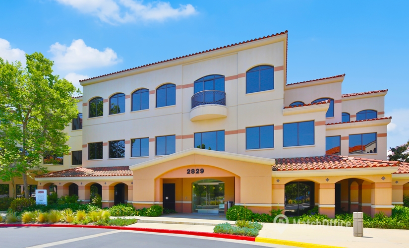 13500 m² Serviced office property available to rent in Westlake Village, CA, 2829 Townsgate Road (91361) - 0 | MatchOffice.com