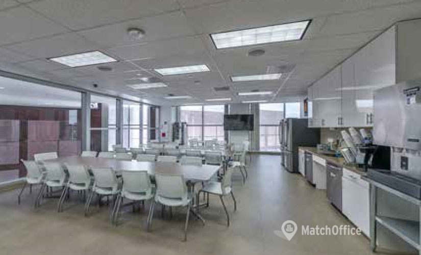 169 m² Business center building available to rent in Dallas North, TX, 10440 N Central Expy (75231) - 2 | MatchOffice