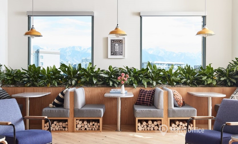 500 m² Co-working  in Los Angeles, CA, 21255 Burbank Boulevard (91367) - 4 | MatchOffice.com