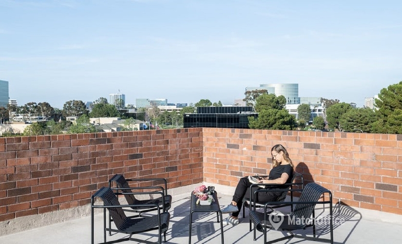 150 m² Shared office  in Newport Beach, CA, 4041 MacArthur Blvd (92660) - 2 | MatchOffice.com