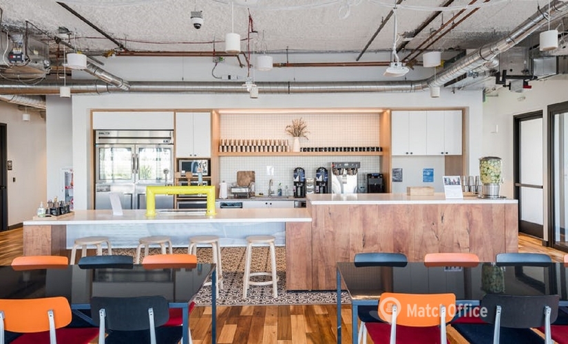 150 m² Business space place available to rent in Phoenix, AZ, 2425 East Camelback Road Suite 150 (85016) - 1 | MatchOffice.com