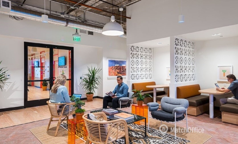 150 m² Shared workspace in Phoenix, AZ, 101 North 1st Ave (85003) - 3 | MatchOffice.com