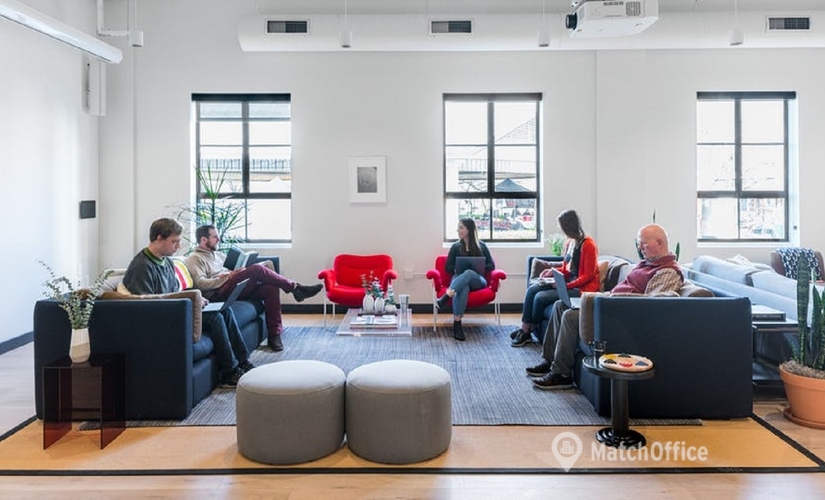 50 m² Serviced office property available to rent in Portland, 830 NE Holladay St (97232) - 2 | MatchOffice.com