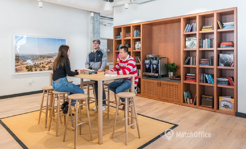 150 m² Coworking space  in Portland, 830 NE Holladay St  (97232) - 3 | MatchOffice