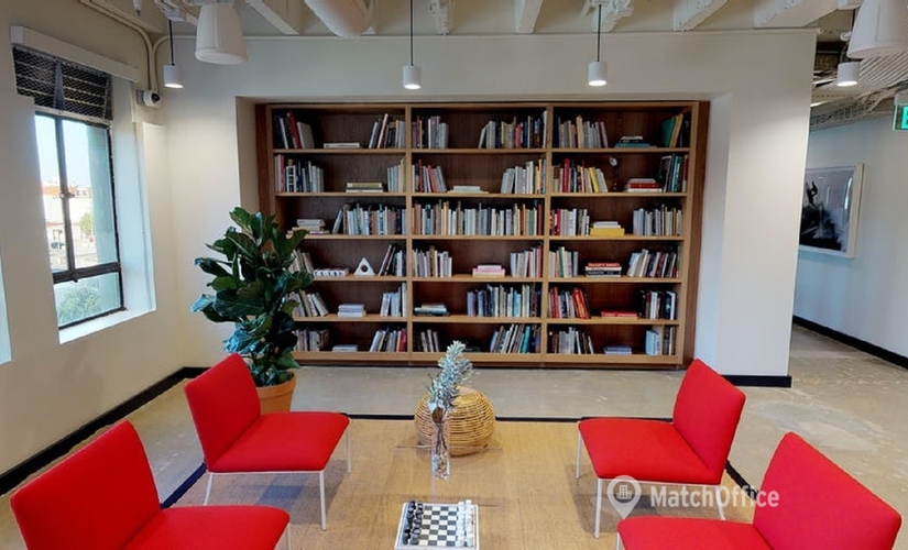 500 m² Business park place up for rent in Oakland, CA, 2201 Broadway (94612) - 1 | MatchOffice