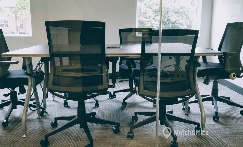 431 m² Business center in Bethesda, MD, 4701 Sangamore Road (20816) - 0 | MatchOffice.com