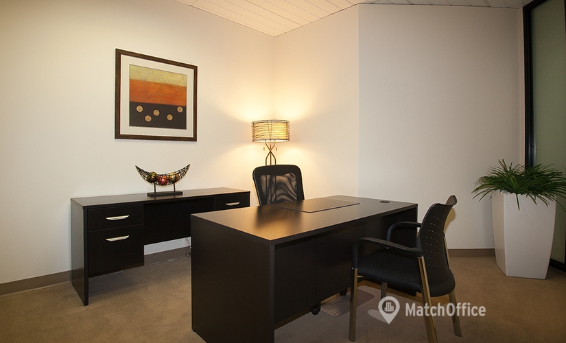 Virtual office in El Segundo, CA, 222 N. Pacific Coast Highway (90245) - 2 | MatchOffice.com