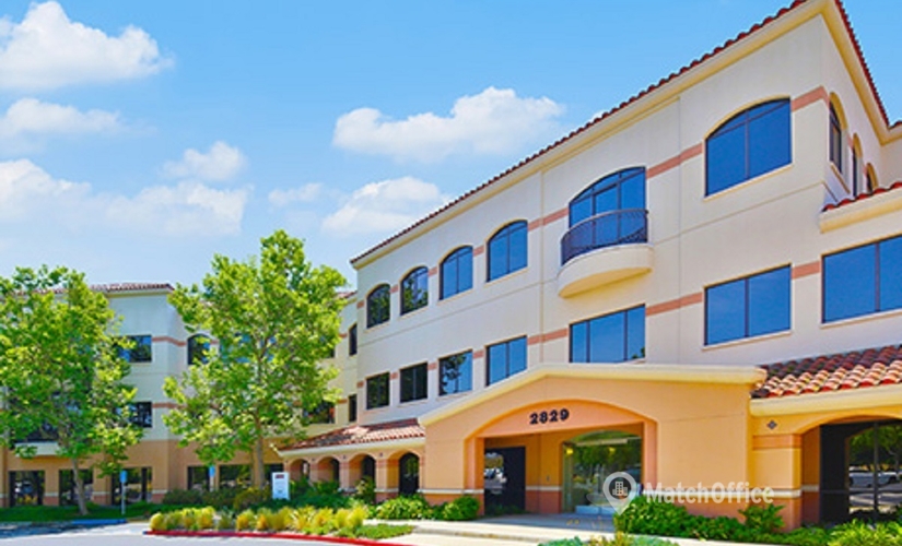 Lease suitable a 13500 m² Co-working in Los Angeles, CA, Westlake Village (91361) - 1 | MatchOffice