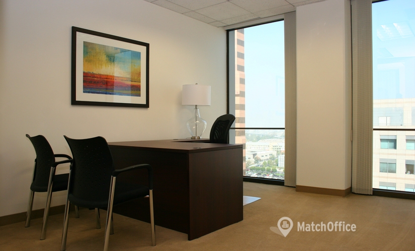 Virtual business address in Long Beach,	 CA, 100 Oceangate (90802) - 2 | MatchOffice