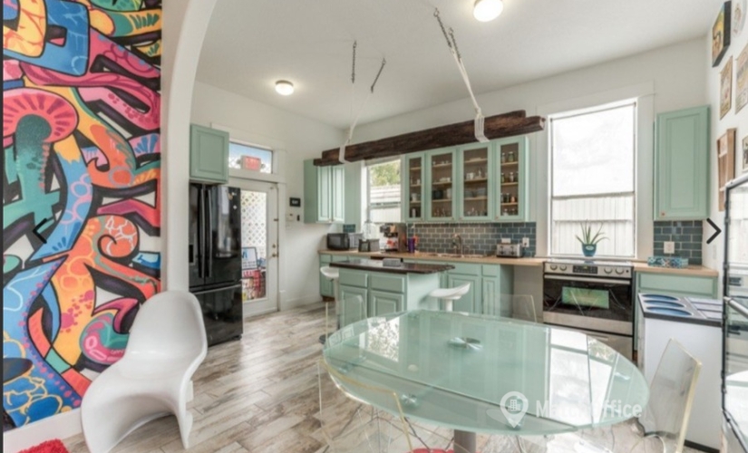 10 m² Business center property available to rent in Houston Central, TX, La Branch Street 2502 (77004) - 0 | MatchOffice.com