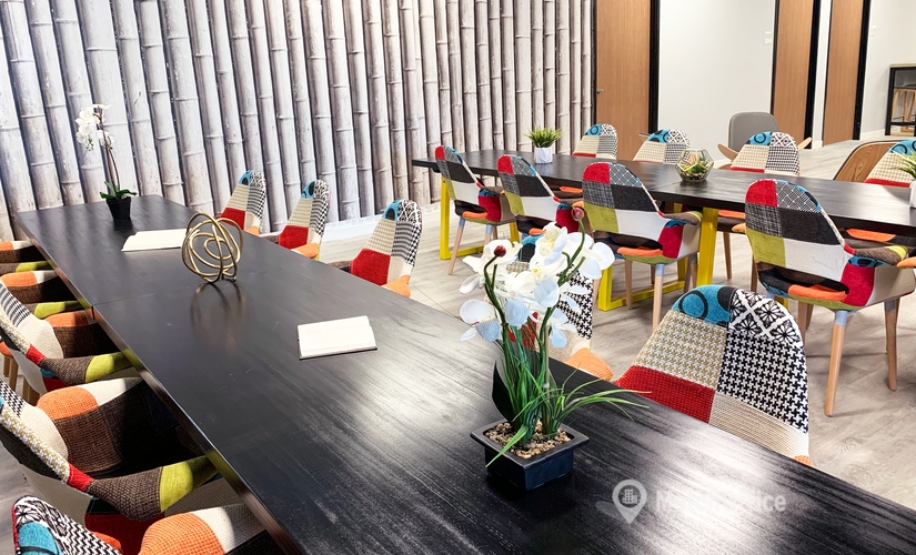 15 m² Meeting room in Ventura , 1300 Eastman Ave (93003) - 2 | MatchOffice