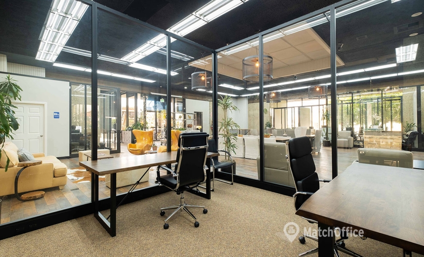 70 m² Co-working in Escondido, CA, 140 North Escondido Boulevard (92025) - 2 | MatchOffice